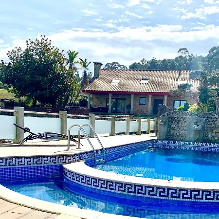 Raices. Agradable Casa Con Piscina Villa *