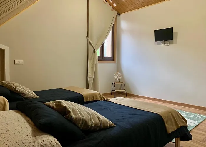 Raices. Agradable Casa Con Piscina * Baiona